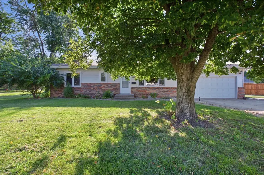 1910 20th Street, Charleston, IL 61920 - #2