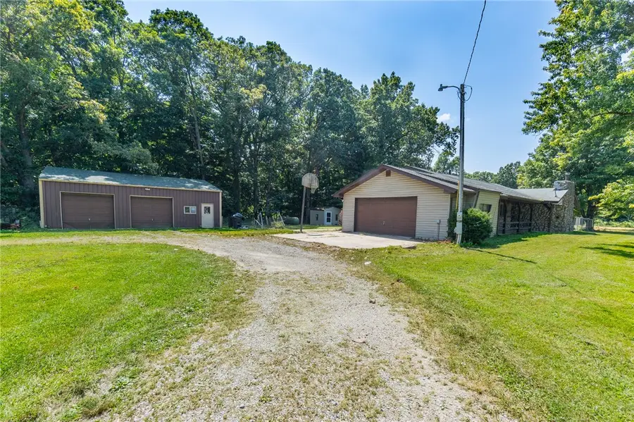1474 Us Route 40, Toledo, IL 62468 - #2
