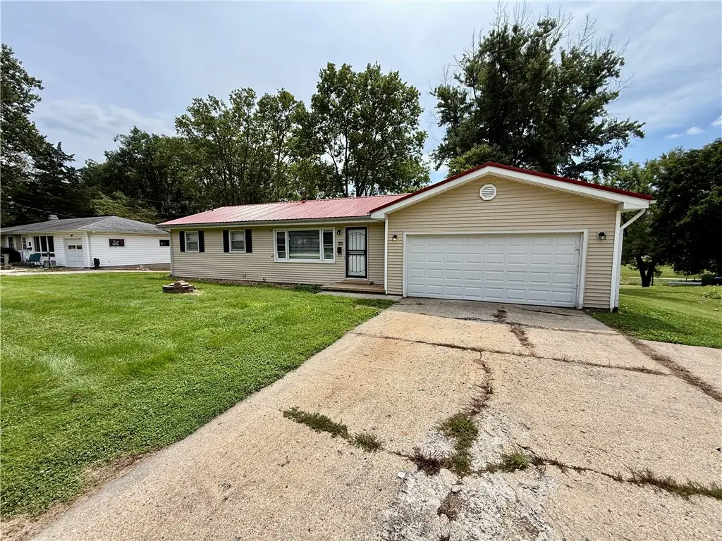 1483 W Greendell Drive, Decatur, IL 62526 - #1