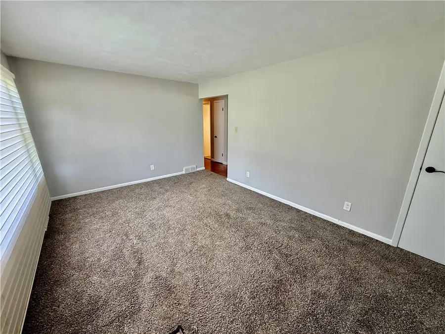 1483 W Greendell Drive, Decatur, IL 62526 - #3