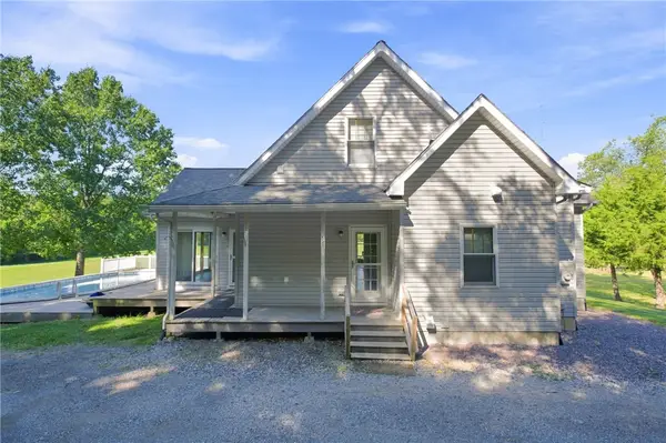 10866 E County Road 600n, Mattoon, IL 61938