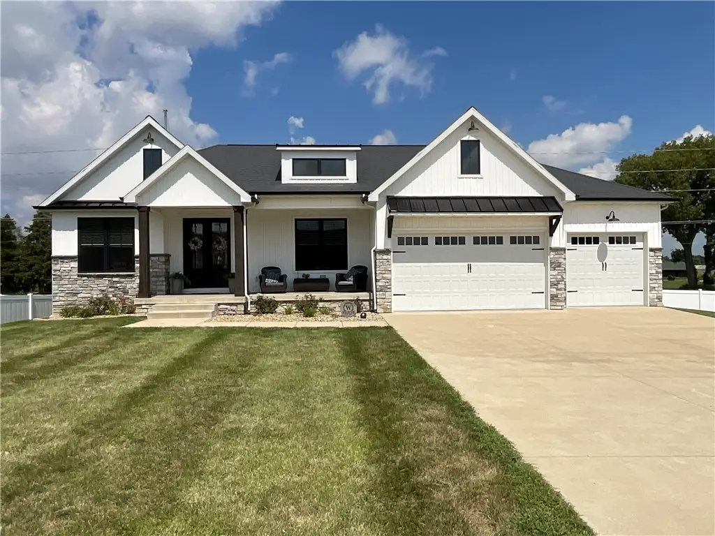 1612 Hunters Pointe Court, Mount Zion, IL 62549 - #1