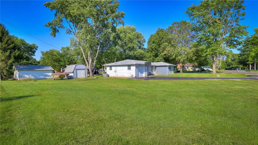 40 Berry Drive, Decatur, IL 62526 - #3