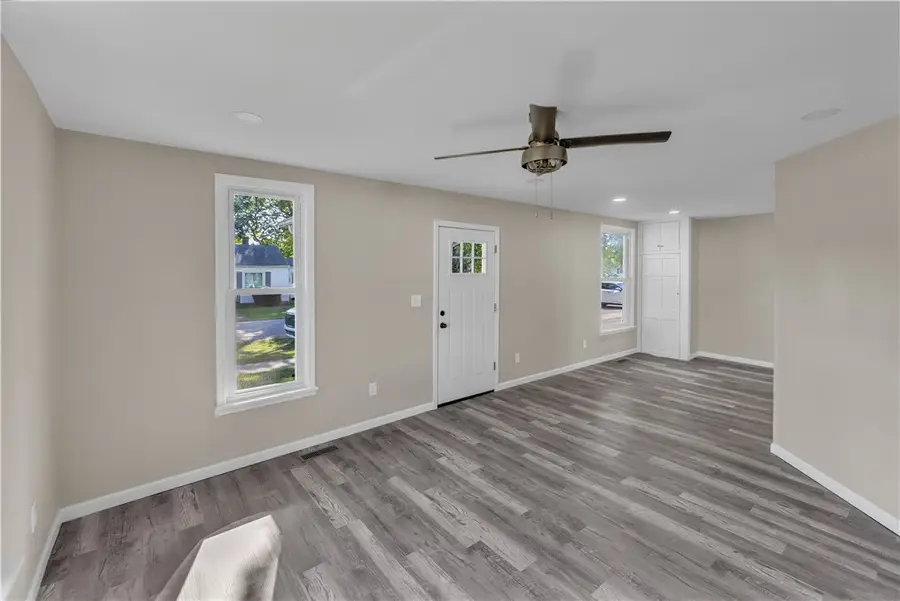 315 N Graham Street, Sullivan, IL 61951 - #3