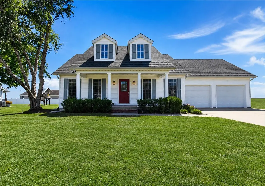 105 E Mount Vernon Avenue, Effingham, IL 62401 - #1
