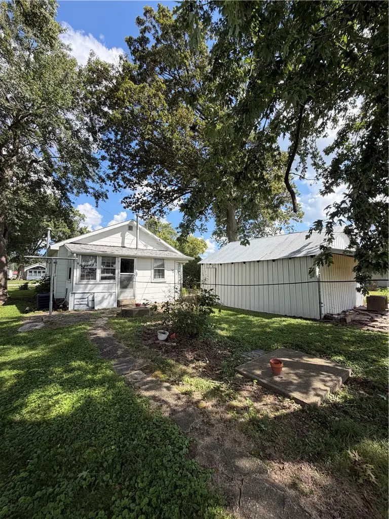 103, 105, 107 Kagay Avenue, Effingham, IL 62401 - #2