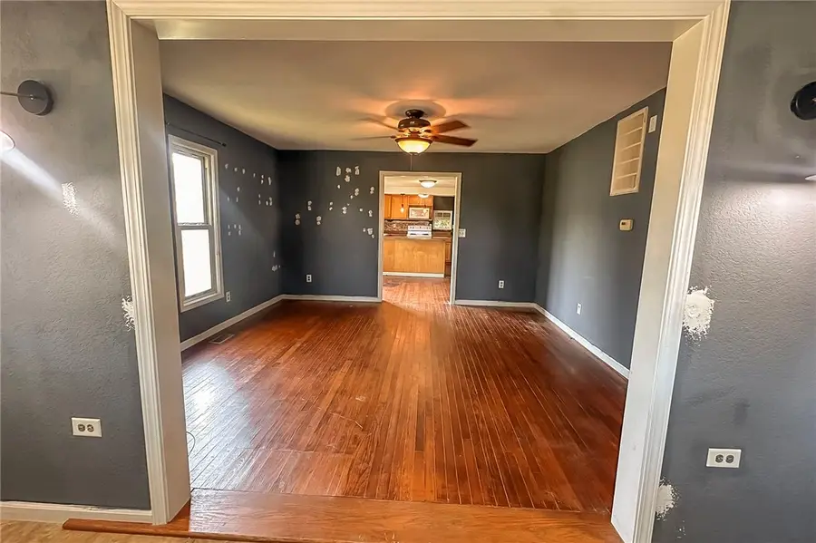 470 Elm Avenue, Neoga, IL 62447 - #3
