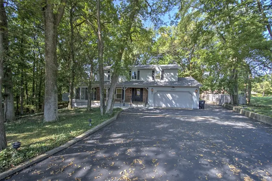 2343 Hawthorne Drive, Decatur, IL 62521 - #2