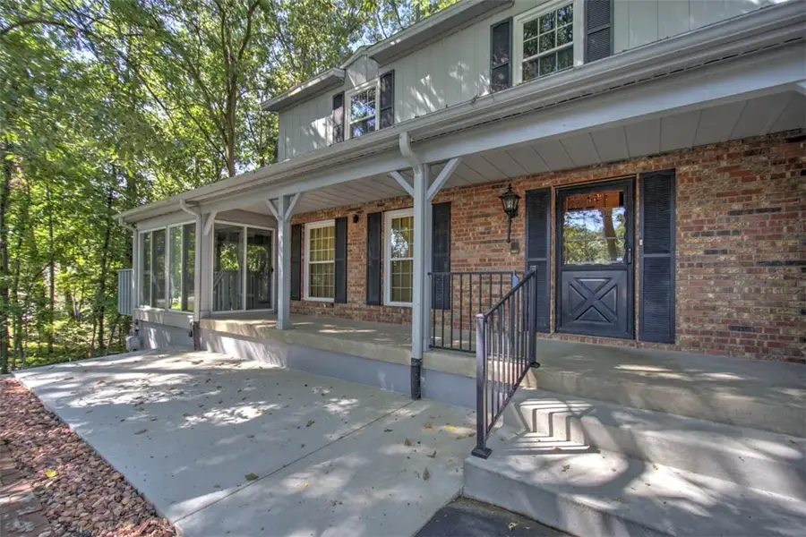 2343 Hawthorne Drive, Decatur, IL 62521 - #3