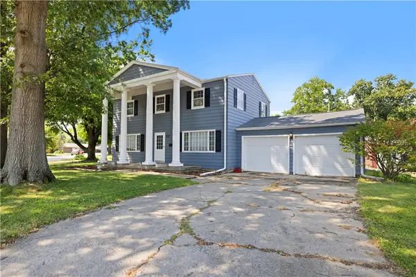 4103 N Newcastle Drive, Decatur, IL 62526