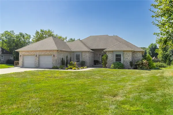 11267 E Thistlewood Lane, Effingham, IL 62401