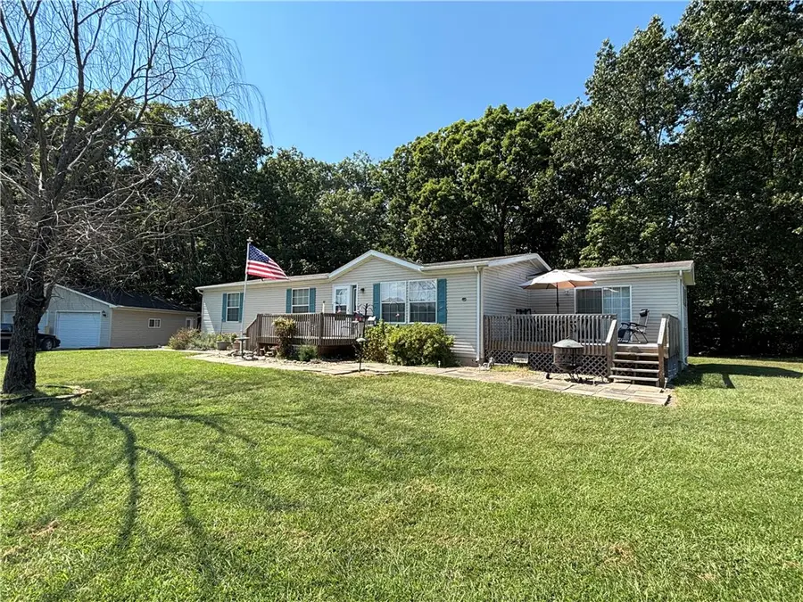 2121 E 1500 North Road, Shelbyville, IL 62565 - #3