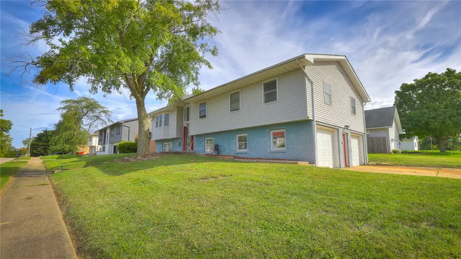 2220 N Longwood Drive, Decatur, IL 62526 - #2