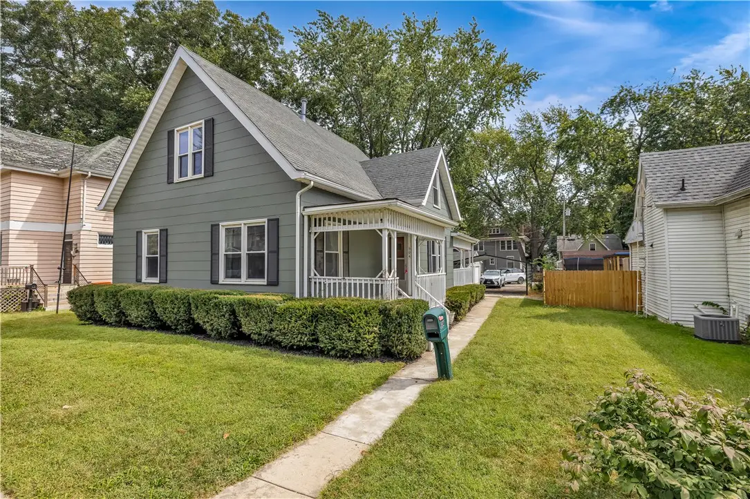 604 N Grant Street, Clinton, IL 61727 - #1