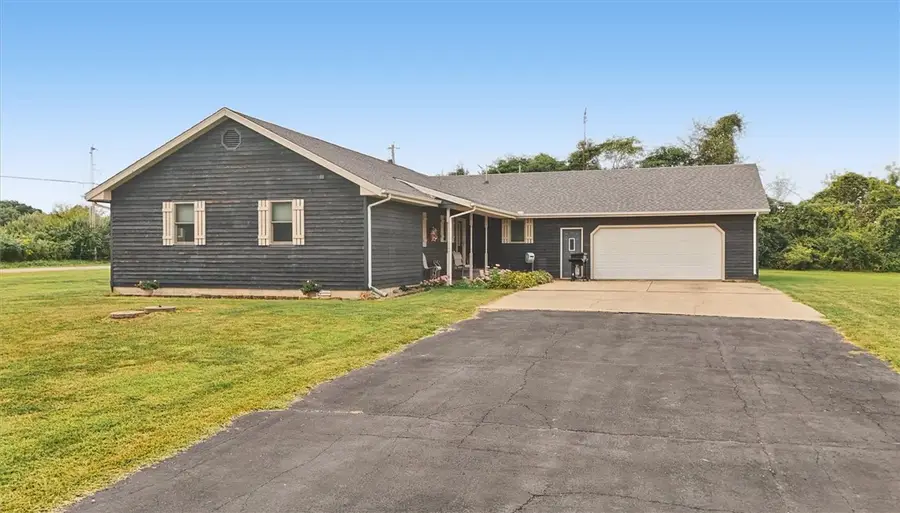 22022 N 1245 East Road, Danville, IL 61834 - #2
