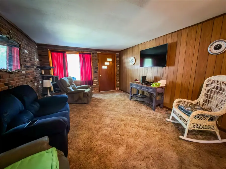 105 E Cherry Street, Hutsonville, IL 62433 - #3