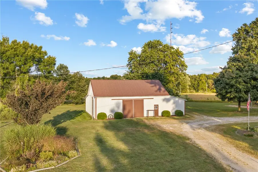 10898 N Hickory Lane, Casey, IL 62420 - #3