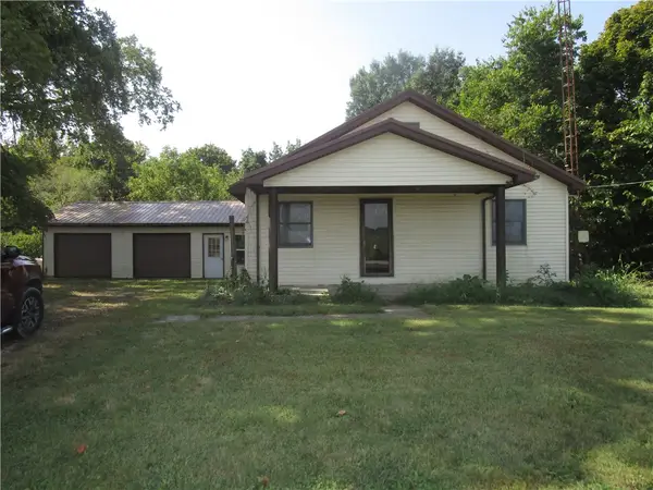 483 N 800 East Road, Herrick, IL 62431