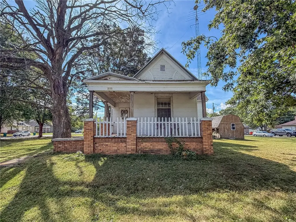 2105 Dewitt Avenue, Mattoon, IL 61938 - #1