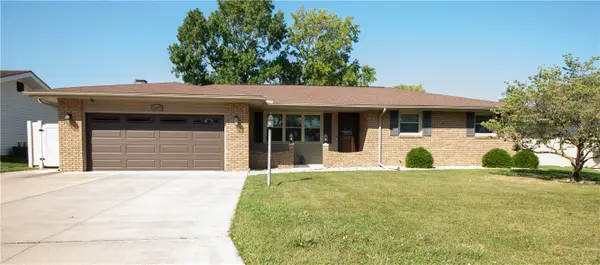 1609 Frostwood Lane, Mattoon, IL 61938