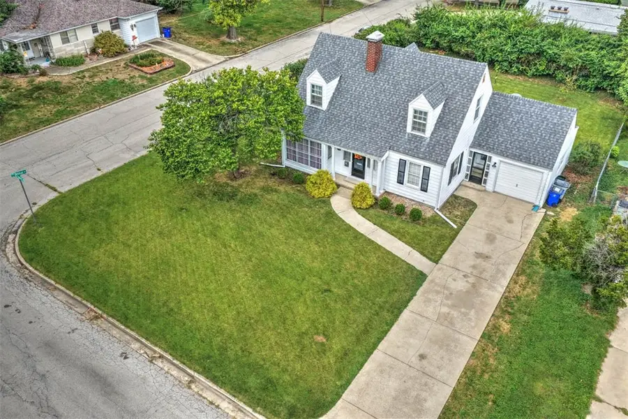 2374 W Forest Avenue, Decatur, IL 62522 - #2