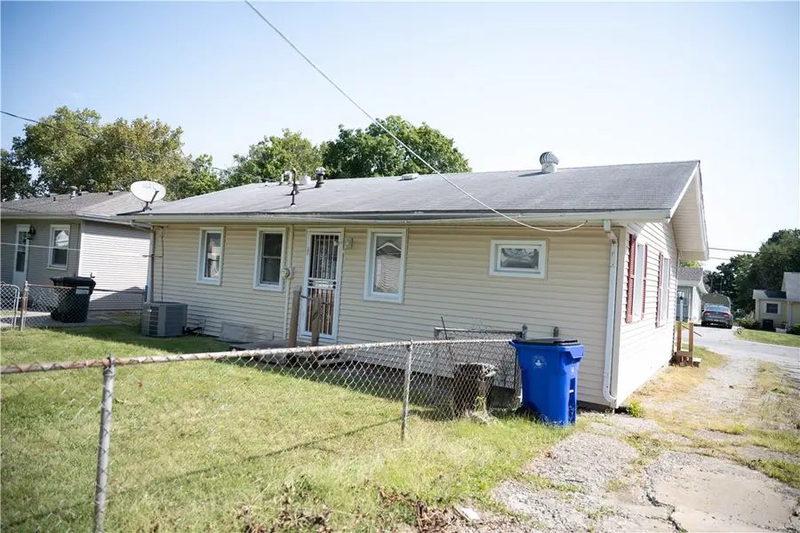 2429 N Graceland Avenue, Decatur, IL 62526 - #3