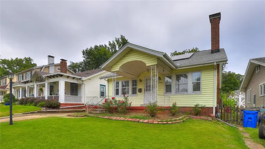 220 N Westlawn Avenue, Decatur, IL 62522 - #3