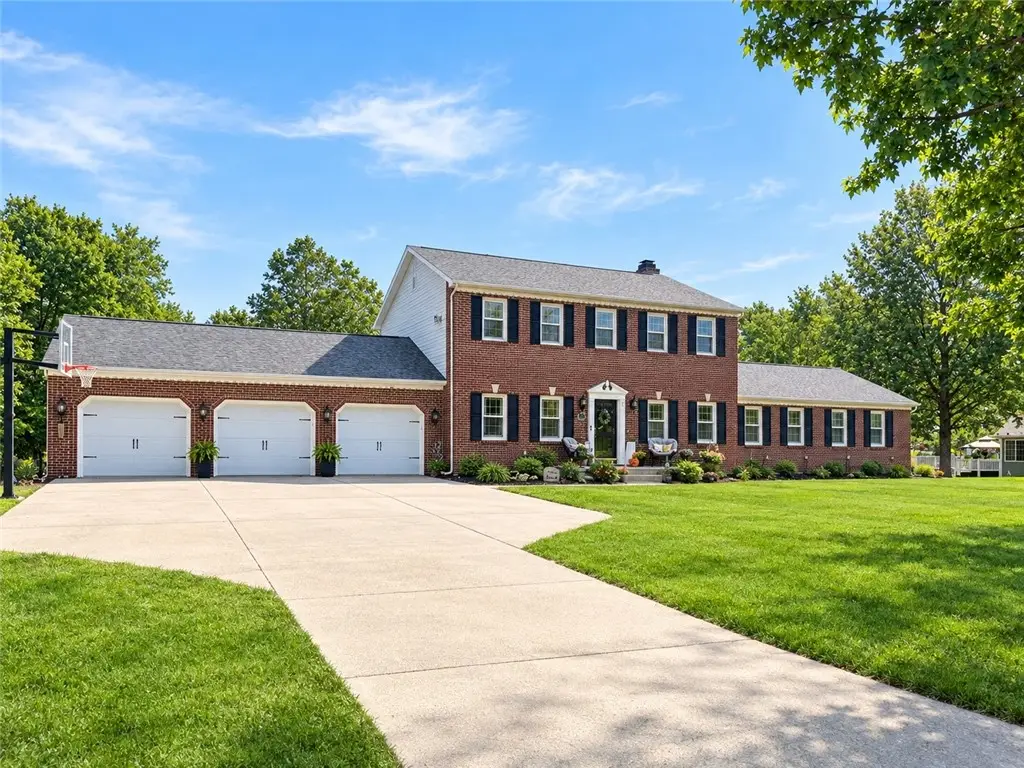 9 Meadowview Estate, Mattoon, IL 61938 - #1