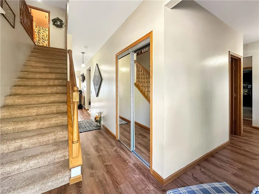 9 Meadowview Estate, Mattoon, IL 61938 - #3