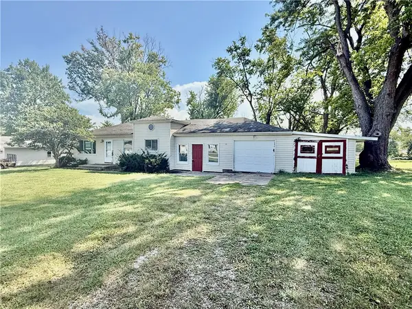 4931 E Glenwood Drive, Decatur, IL 62521