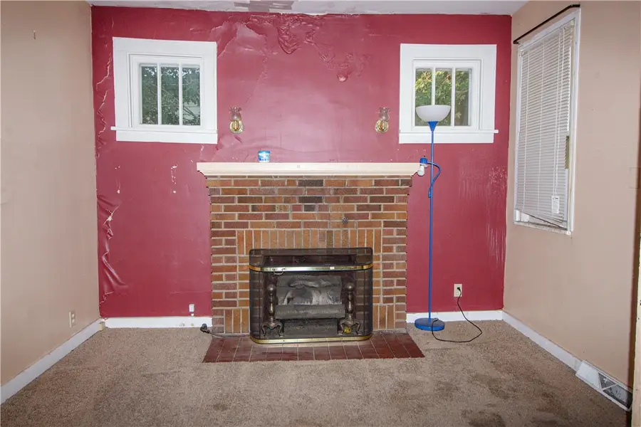 2616 Prairie Avenue, Mattoon, IL 61938 - #3