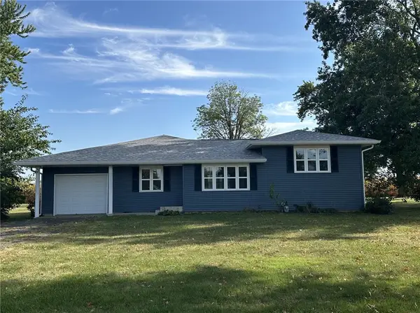 707 E Tyler Avenue, Casey, IL 62420
