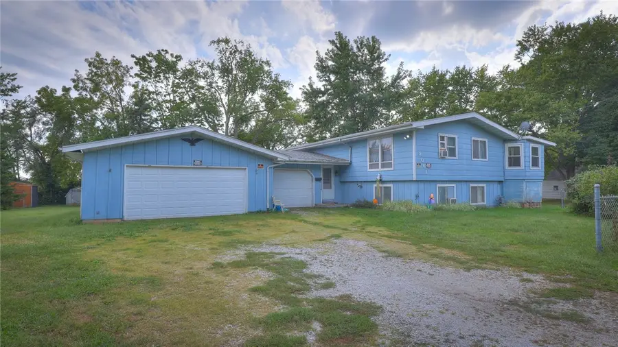 3061 Hickory Street, Decatur, IL 62526 - #3