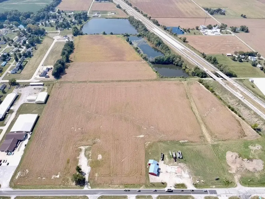 8691 N 300th Street, Altamont, IL 62411 - #3