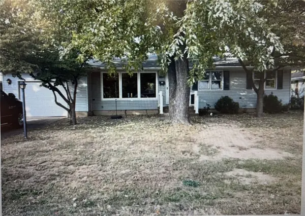 804 E North Avenue, Effingham, IL 62401