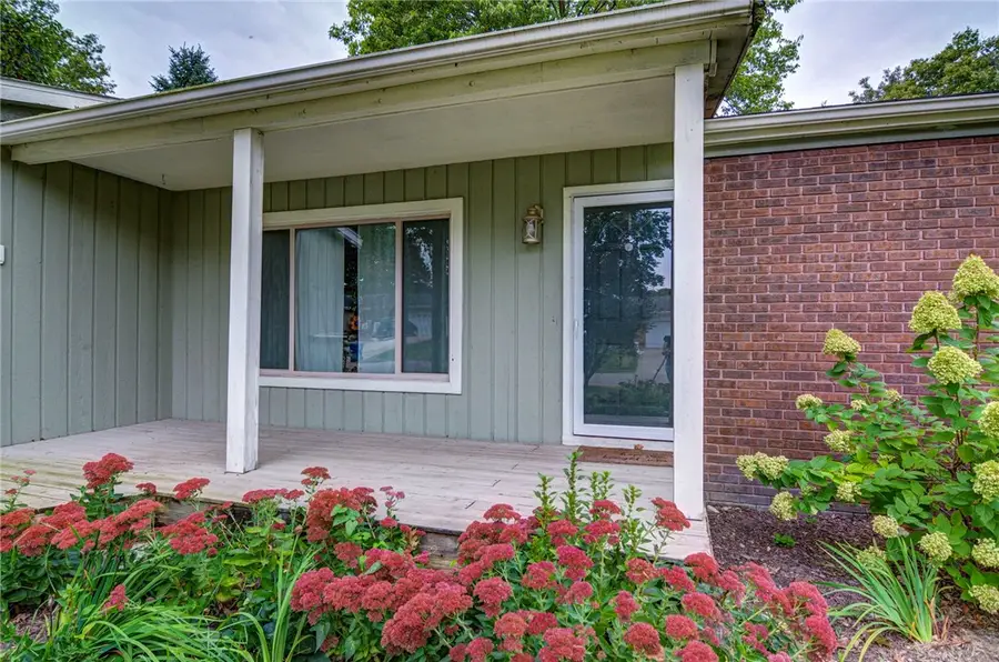 202 Quail Hill Road, Monticello, IL 61856 - #2