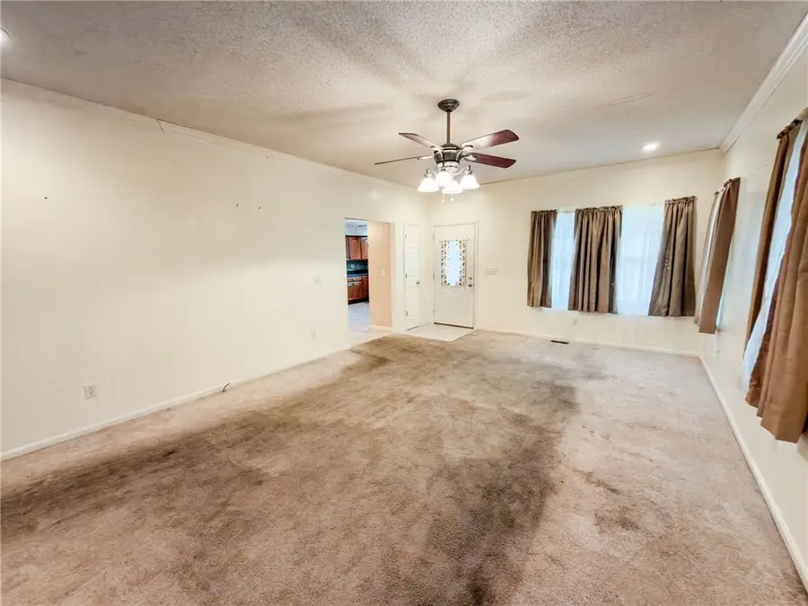 508 E Locust Street, Robinson, IL 62454 - #2