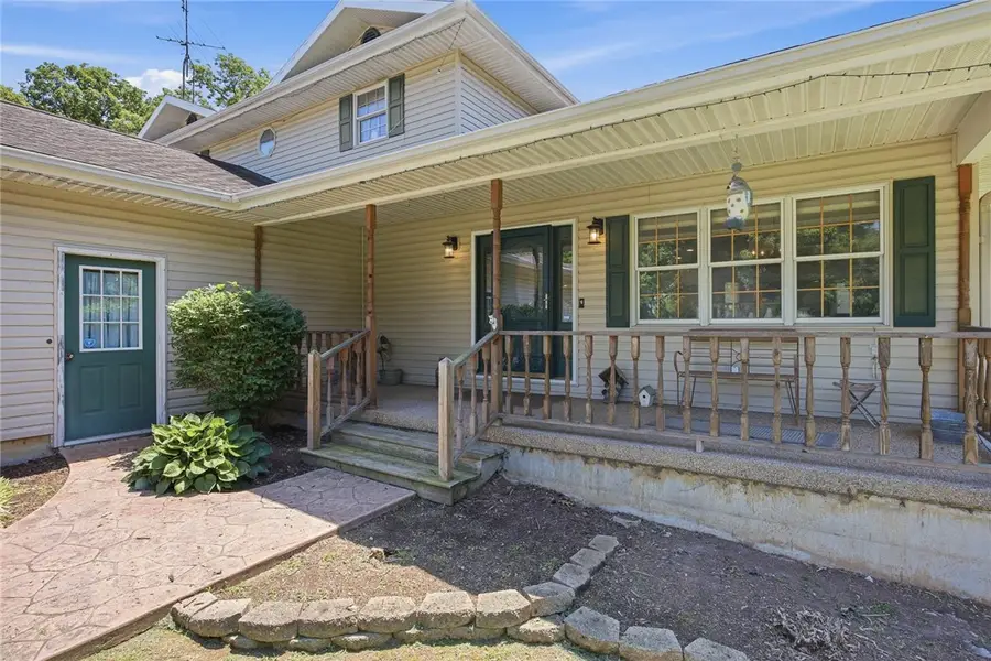 169 S State Highway 128, Cowden, IL 62422 - #3
