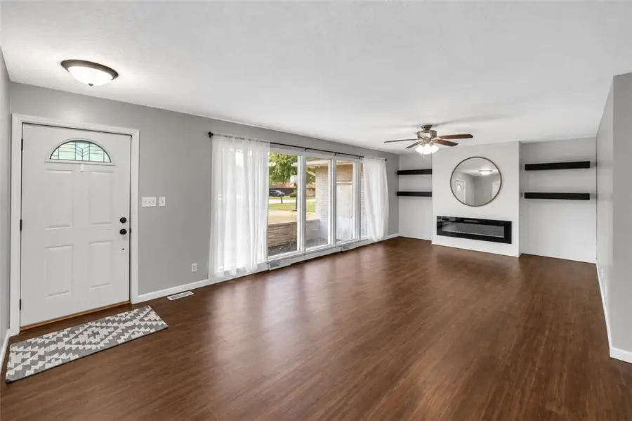 840 East Drive, Mount Zion, IL 62549 - #3