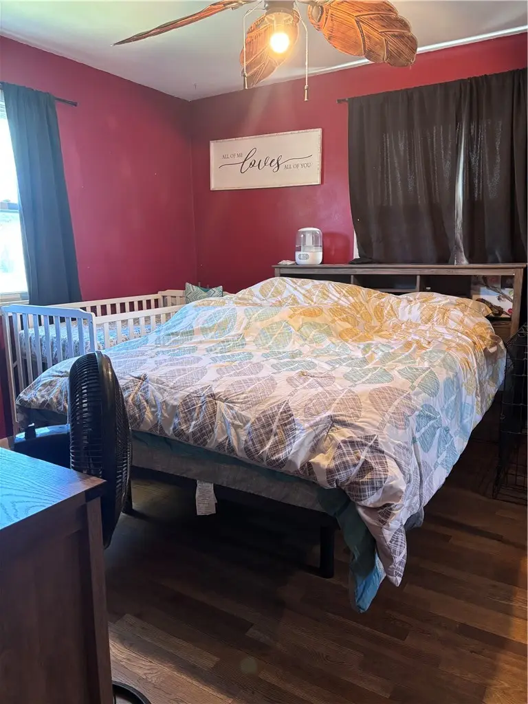 704 E Pleasant Street, Greenup, IL 62428 - #3