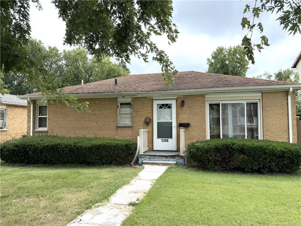 1308 E Williams Street, Danville, IL 61832 - #1