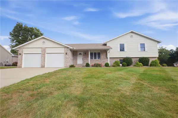 2110 Sycamore Street, Effingham, IL 62401