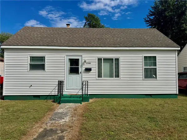 1208 S 14th Street, Mattoon, IL 61938