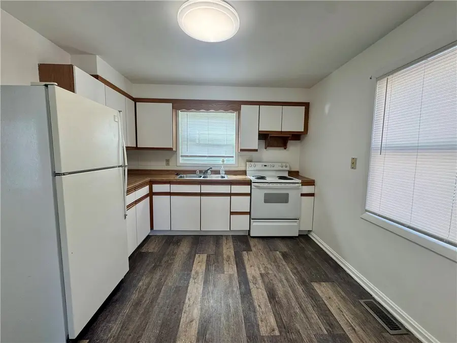 1208 S 14th Street, Mattoon, IL 61938 - #3