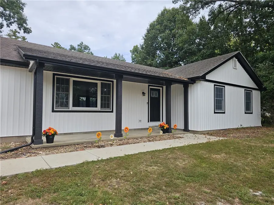 1097 County Road 700n, Toledo, IL 62468 - #2