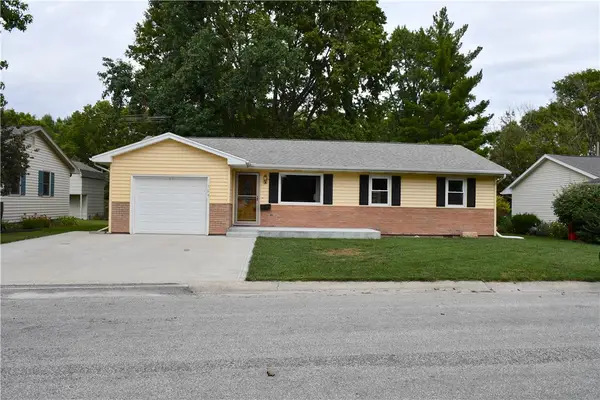 704 Sunshine Drive, Sullivan, IL 61951