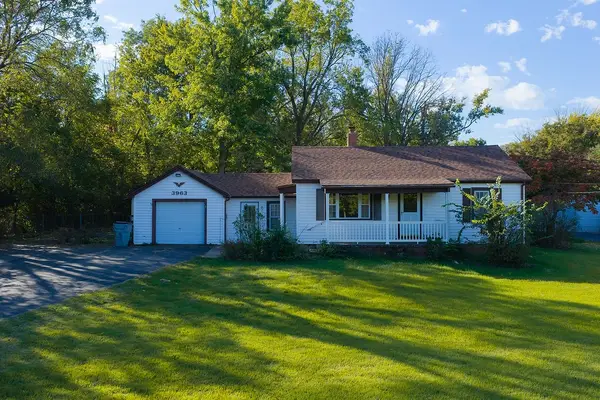 3963 W Center Street, Decatur, IL 62526