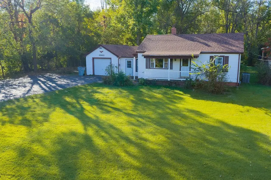 3963 W Center Street, Decatur, IL 62526 - #3