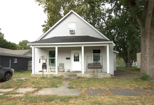 3008 Shelby Avenue, Mattoon, IL 61938