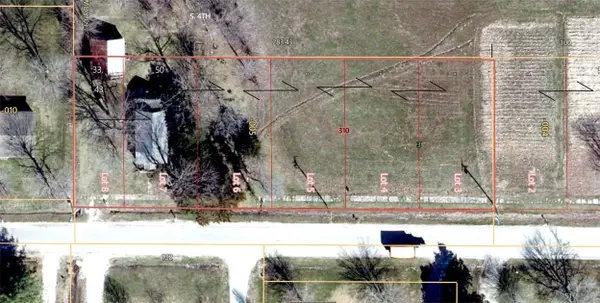 E 300n Street, Stewardson, IL 62463
